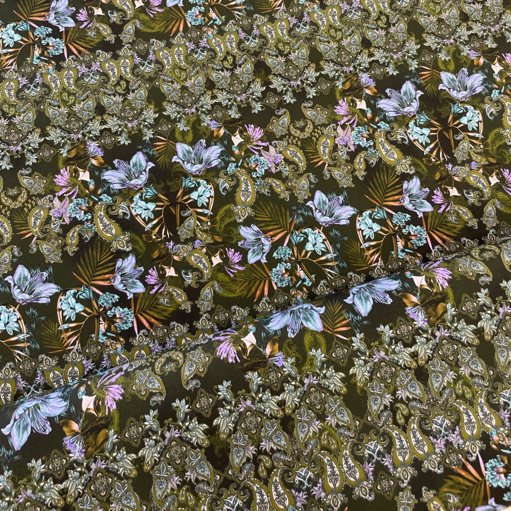 Plānā kokvilnas trikotāža Zili ziediņi 215gr/m² Plānā kokvilnas trikotāža Zili ziediņi 215gr/m²