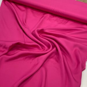 Viskozes satīns Fuschsia 135gr/m²
